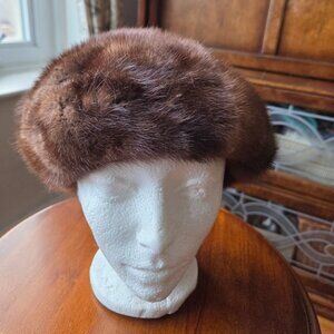 Gorgeous Real Fur Beret in rich brown